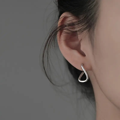 Nora | Minimalist Chic Hoops | Silver Earrings