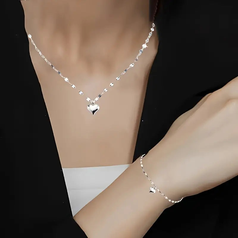 Cristina | Heart Elegant Symbol | Silver Jewelry Set