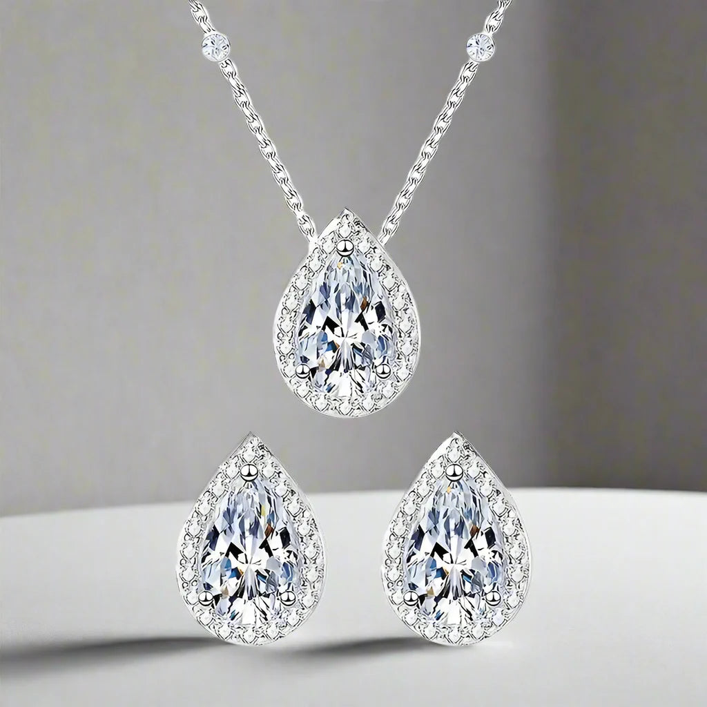 Veronica | Pear-Shaped Sparkle | Silver Jewelry Set