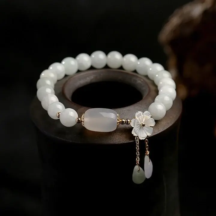 Shirley | Graceful Blooms Pearl | Silver Bracelet